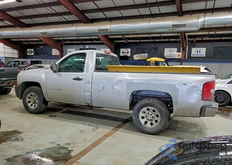 2011 Chevrolet Silverado K1500 z USA, uszkodzony, nr VIN 1GCNKPE09BZ381864